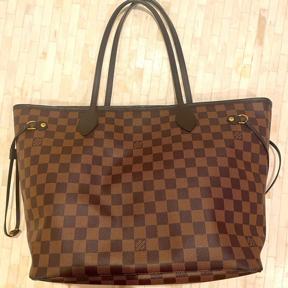 Louis Vuitton Neverfull MM - Damier Ebene Cherry